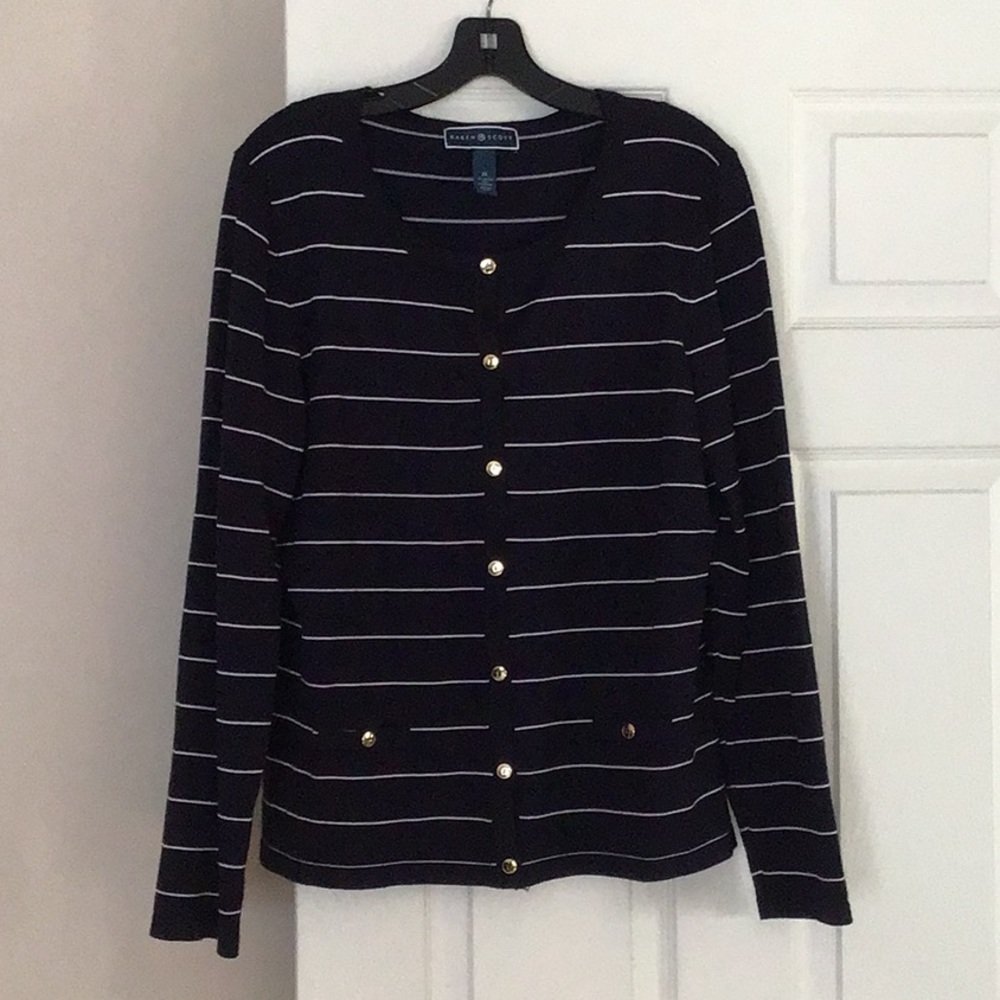 Beautiful Navy striped sweater